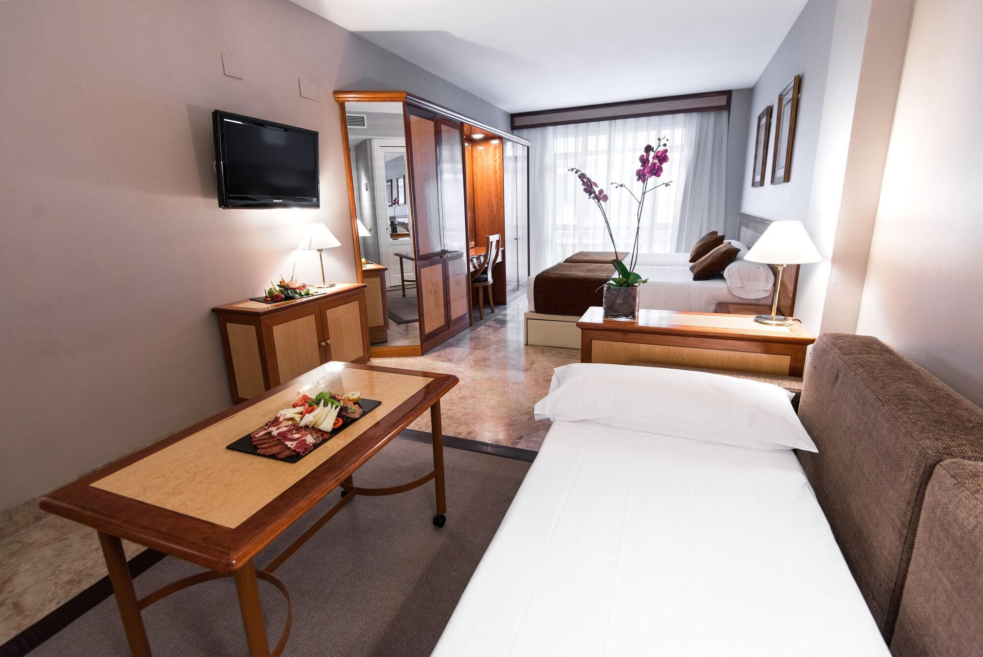 Hotel Vp Madrono Madrid Exteriér fotografie